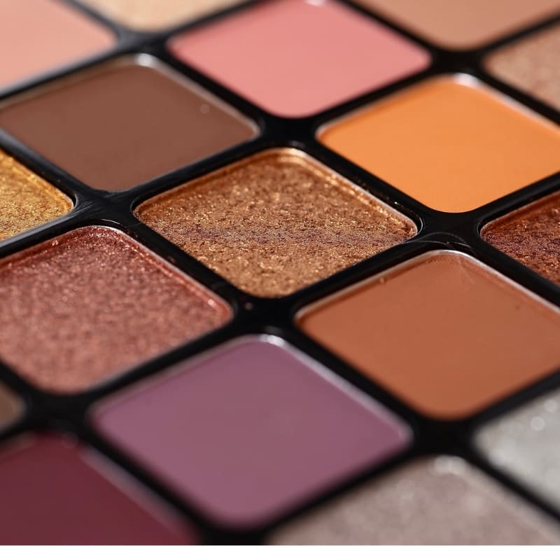 40 Color Eyeshadow Palette – Neutral Tone
