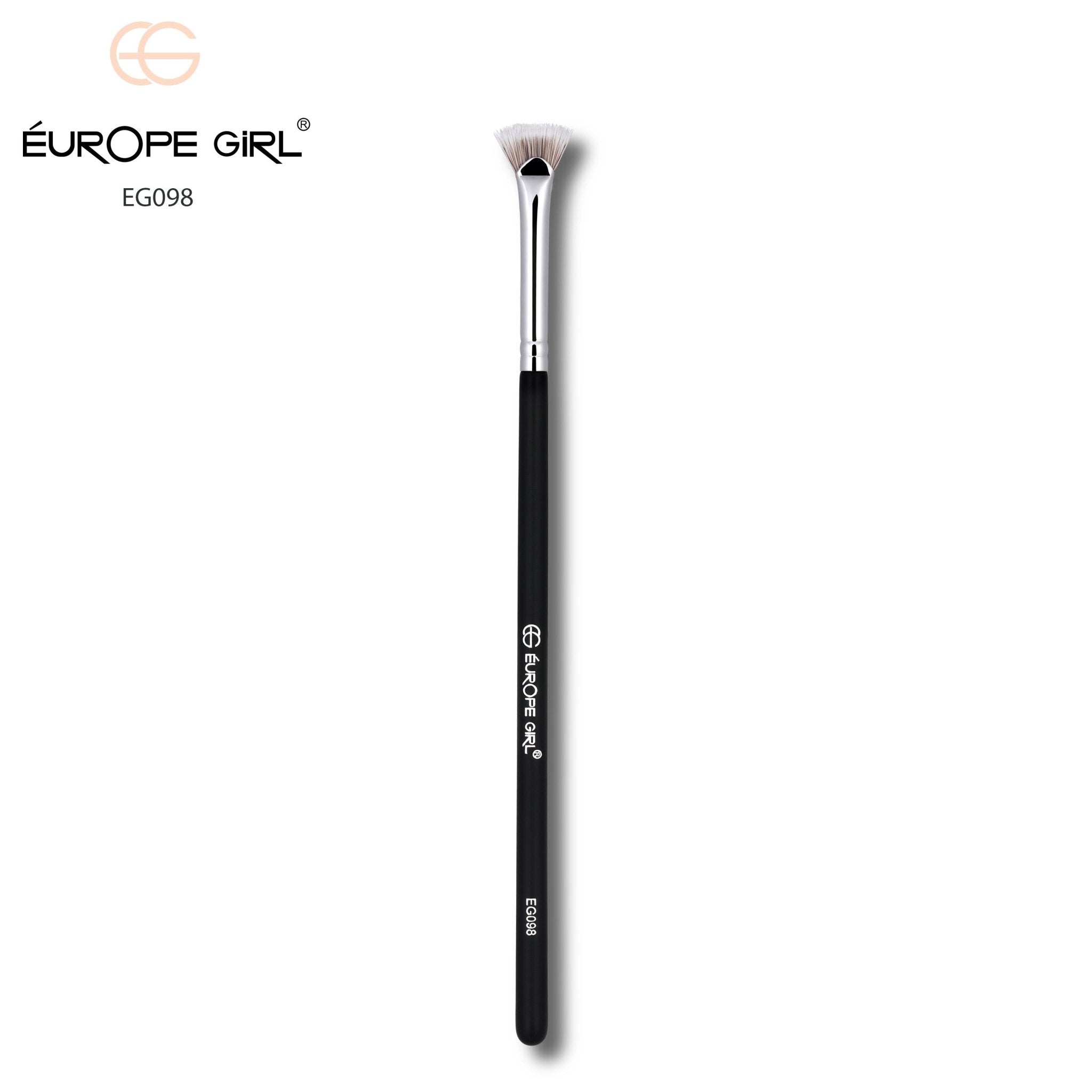 98 Flat Eyeshadow Brush/ Eyeliner Brush
