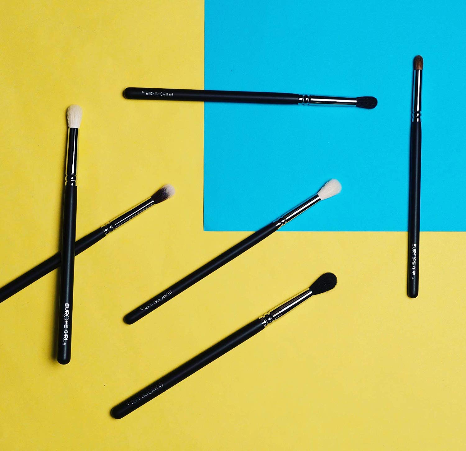 10 Éurope Girl Makeup Angled Eyebrow Brush/Eyeliner Brush