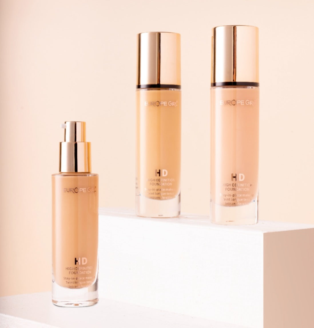 How to Apply Foundation on Your Face (For Beginners)