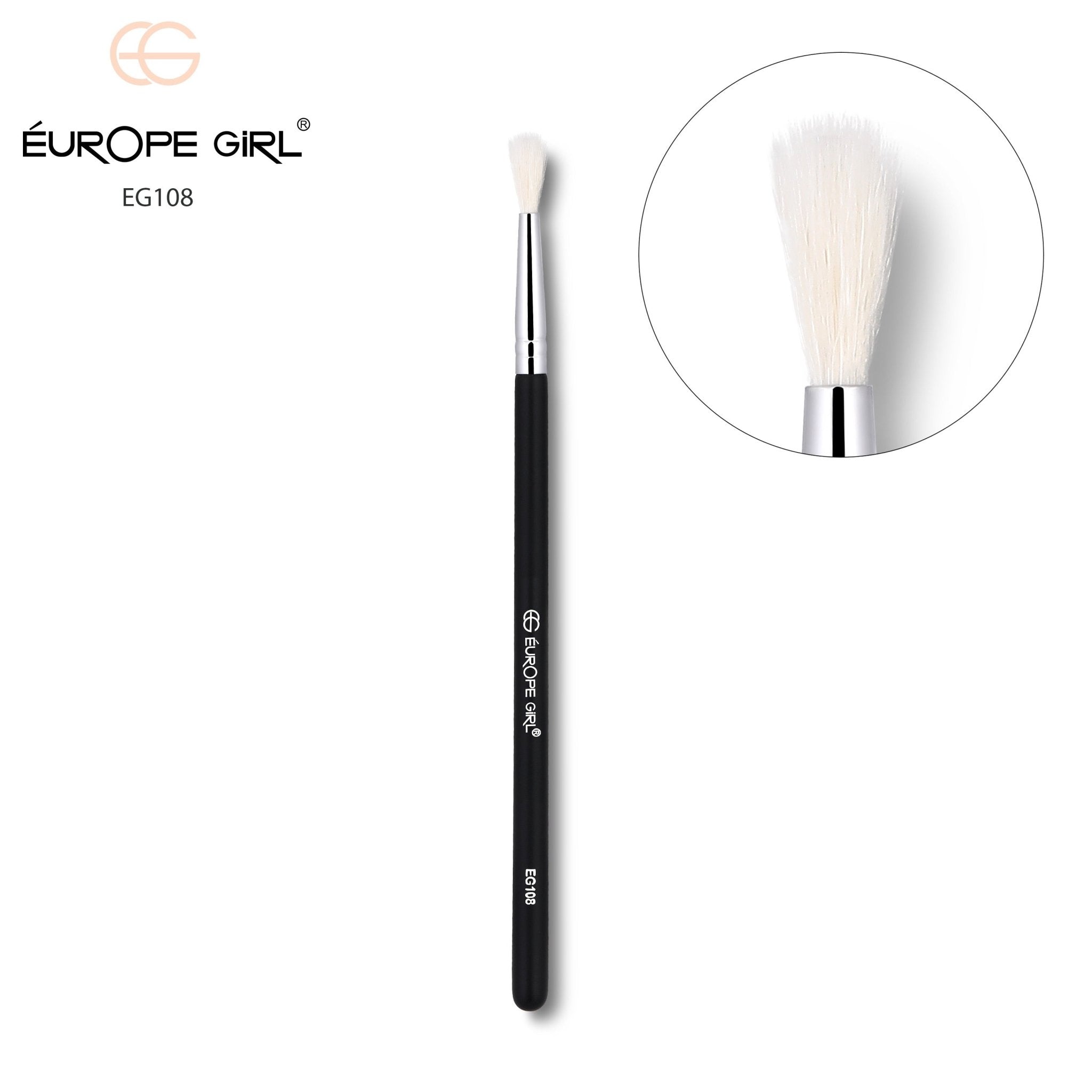 108 Blending Brush (Defined Crease)